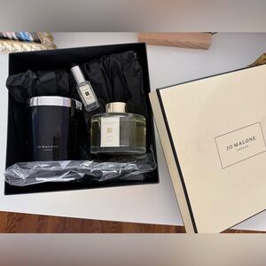 Jo Malone London Gift set with Orange Bitters Diffuser, candle and cologne